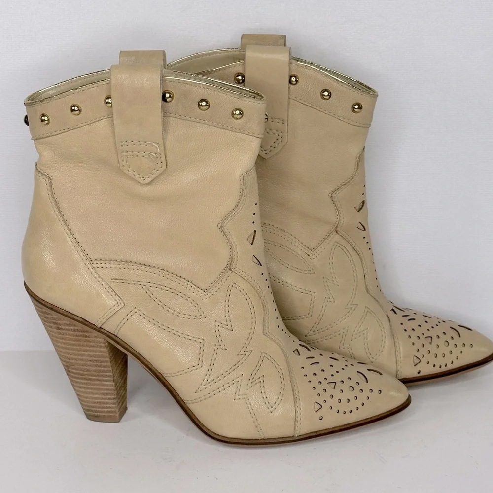 Carlos Santana Spur Cream Western Ankle Boots Leather Rodeo Boho Sz 9.5 - Picture 10 of 10